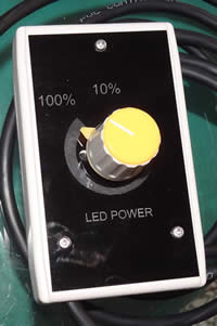 旋鈕式輸出控制器